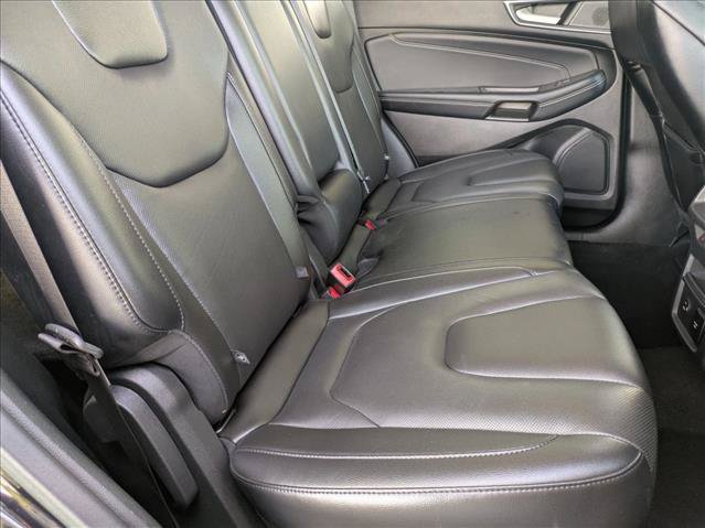 Used 2022 Ford Edge Titanium w/ Equipment Group 301A AWD/4WD image 19