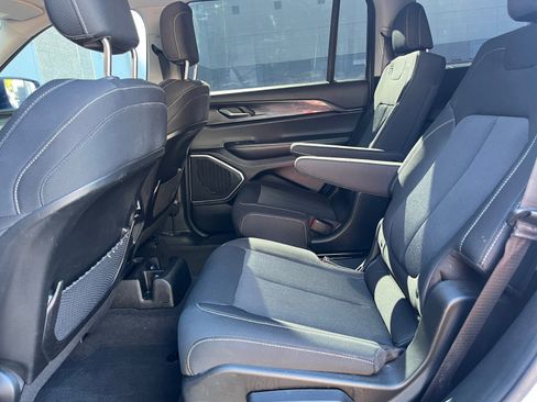 Used 2021 Jeep Grand Cherokee L Laredo w/ Luxury Tech Group I image 24