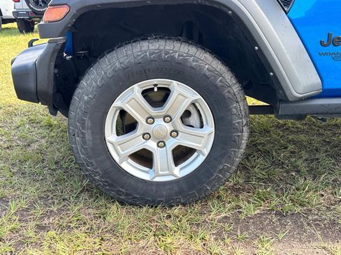 Certified 2021 Jeep Wrangler Unlimited Sport image 10