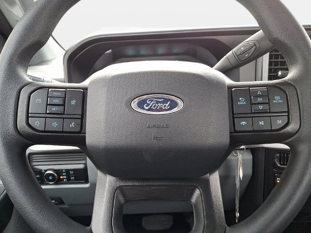 New 2026 Ford F250 XL w/ XL Driver Assist Package AWD/4WD image 11