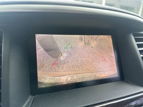 Used 2014 Nissan Pathfinder SL w/ SL Premium Package image 8