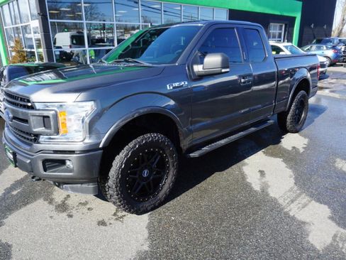 Used 2019 Ford F150 XLT w/ Equipment Group 302A Luxury image 3