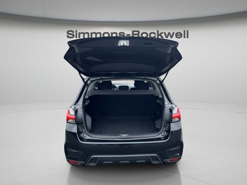 Used 2022 Mitsubishi Outlander Sport ES FWD image 9