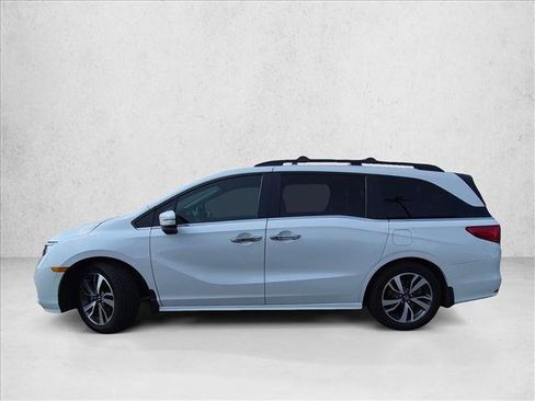 Certified 2023 Honda Odyssey Touring image 8