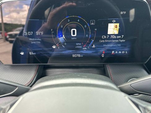 Used 2025 Chevrolet Equinox RS w/ Safety and Technology Package FWD image 27