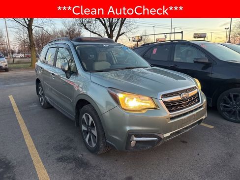 Used 2017 Subaru Forester 2.5i Premium w/ All-Weather Package image 3