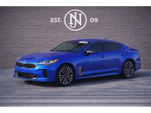 Used 2019 Kia Stinger Premium image 1