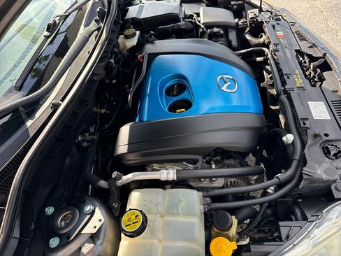 Used 2012 MAZDA MAZDA3 i Touring image 39