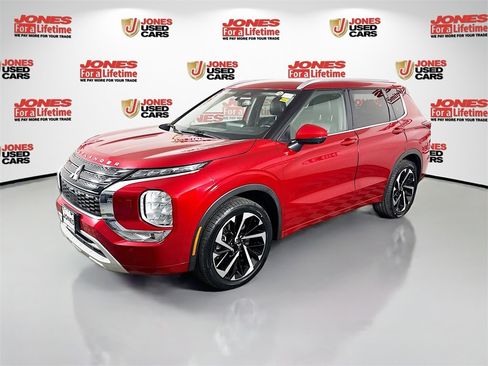 Used 2022 Mitsubishi Outlander SEL image 13