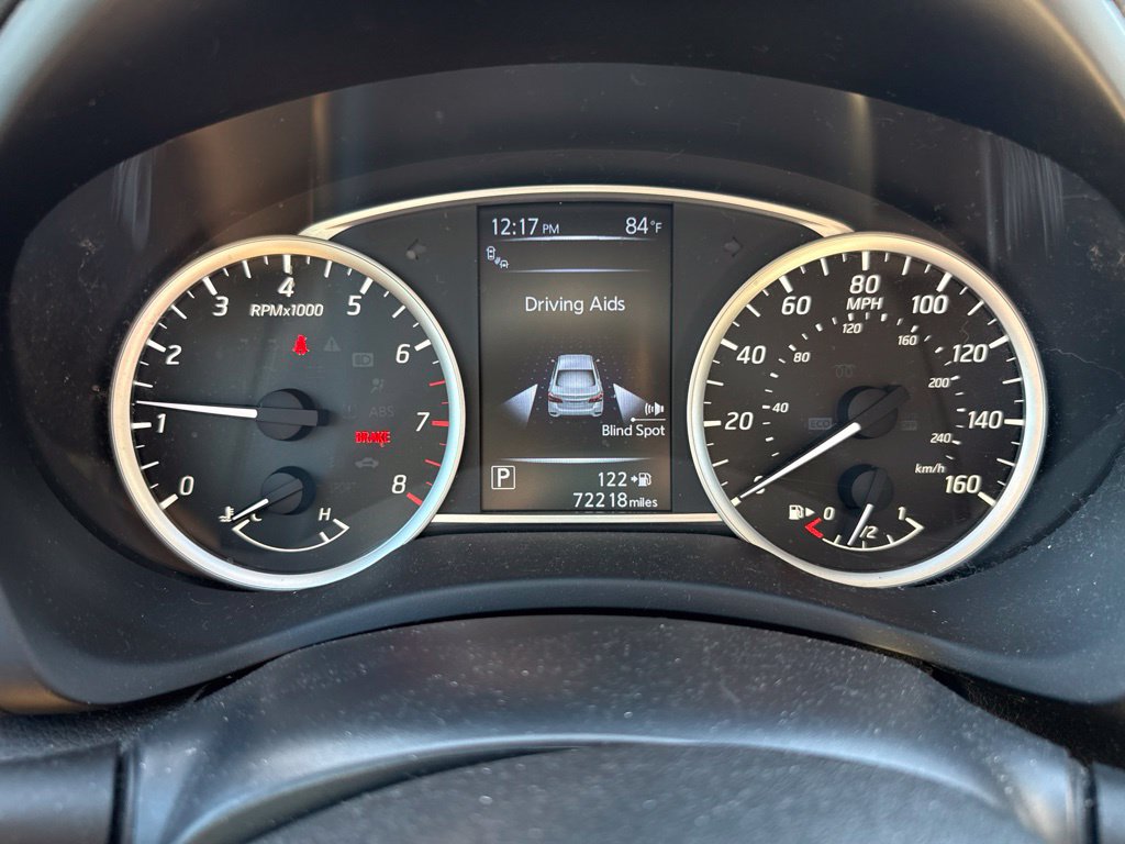 Used 2017 Nissan Sentra SV w/ Driver's Assist Package FWD image 6