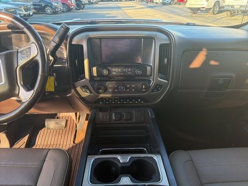 Used 2016 GMC Sierra 2500 Denali w/ Duramax Plus Package image 14