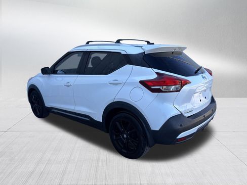 Used 2020 Nissan Kicks SR w/ Exterior Package image 7