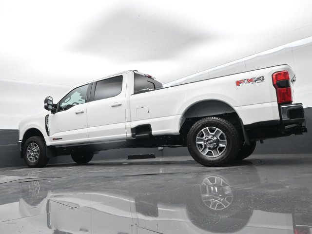 Used 2024 Ford F250 Lariat w/ Lariat Ultimate Package AWD/4WD image 51