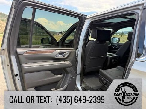 Used 2024 Chevrolet Suburban High Country w/ Advanced Technology Package AWD/4WD image 27