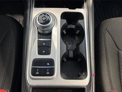 Used 2023 Ford Explorer XLT RWD image 27
