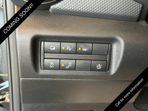 Used 2024 Nissan Kicks S FWD image 17