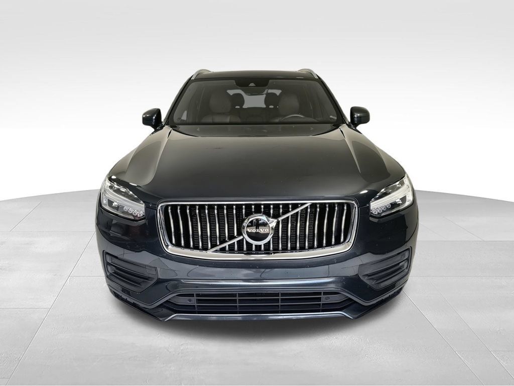 Used 2022 Volvo XC90 T6 Momentum w/ Protection Package Premier AWD/4WD image 3