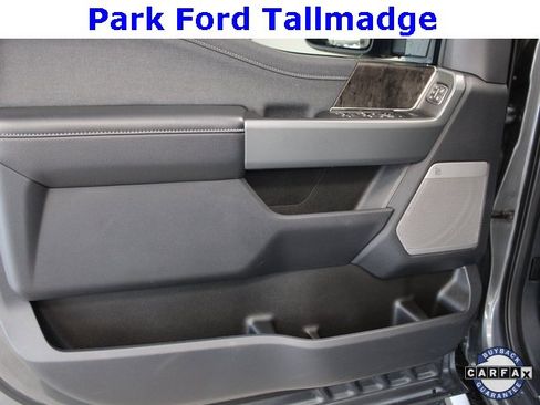 Used 2024 Ford F250 Lariat w/ Lariat Ultimate Package image 10