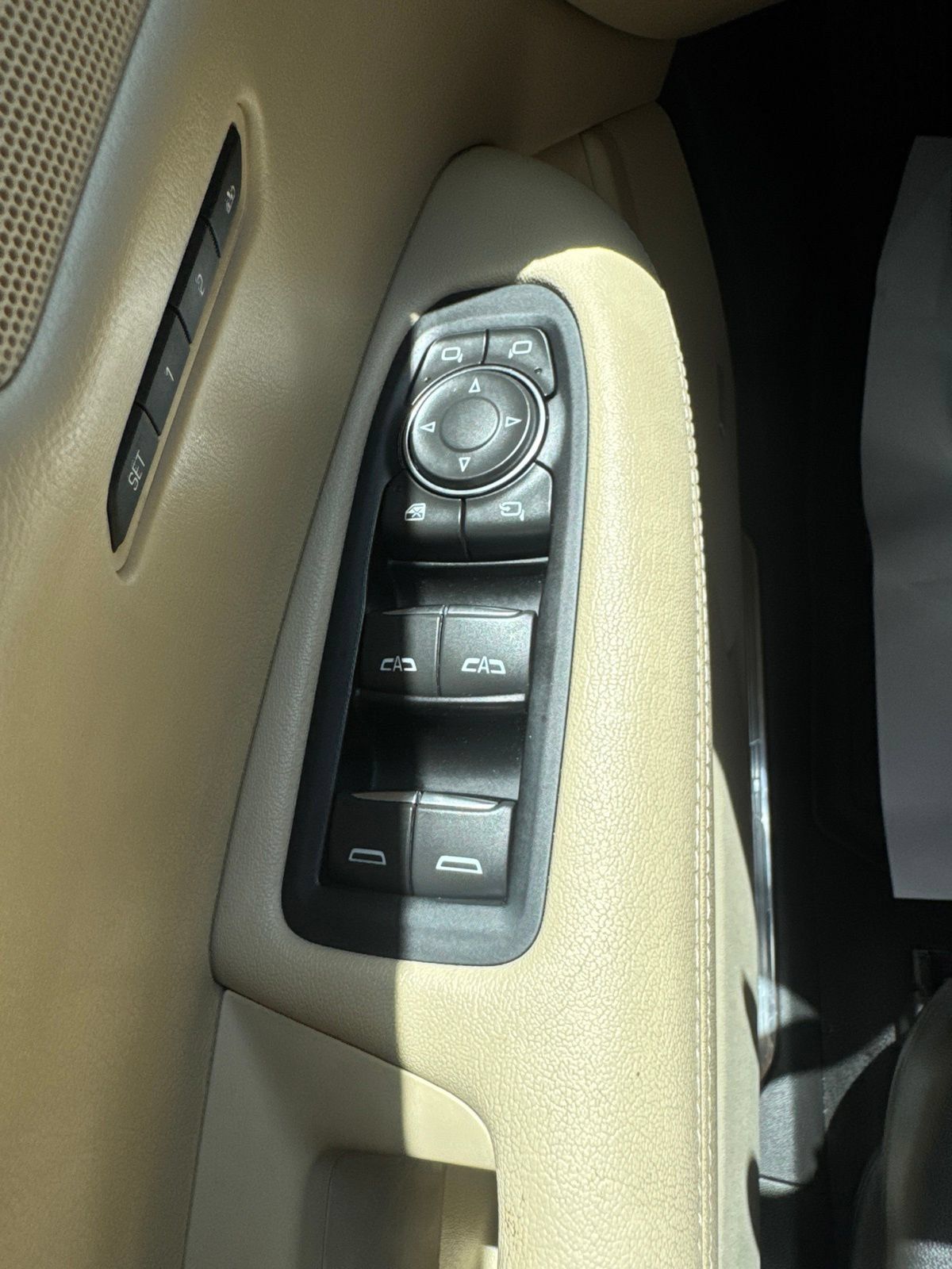 Used 2018 Cadillac XT5 Premium Luxury FWD image 22