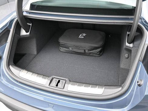 New 2025 Porsche Taycan image 33