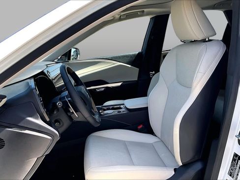 Used 2026 Lexus RX 350 Premium Plus w/ Accessory Package (Z1) FWD image 8