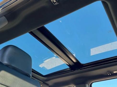 Used 2019 Ford F150 Raptor w/ Equipment Group 802A Luxury image 52