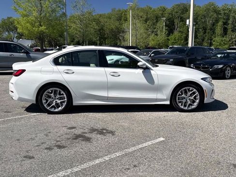 New 2026 BMW 330i Sedan w/ Convenience Package RWD image 2