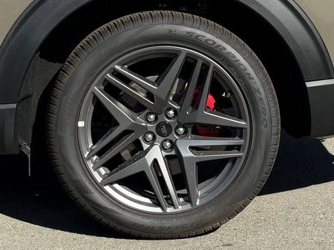 New 2026 Ford Explorer ST w/ Sun And Sound Package image 9