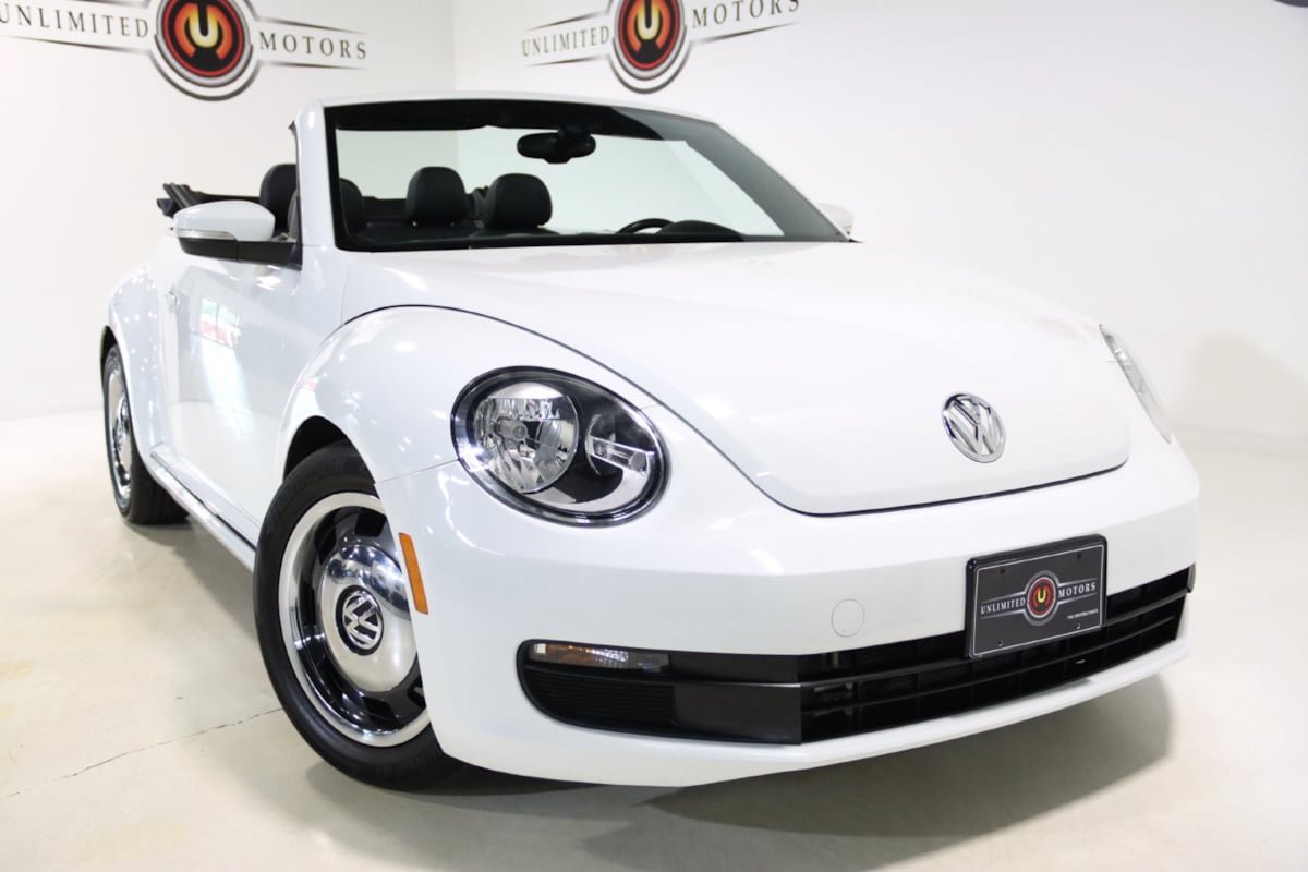 Used 2016 Volkswagen Beetle 1.8T Denim FWD image 8