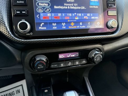 Used 2022 Nissan Kicks SV FWD image 26