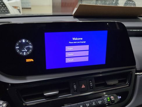 Used 2023 Lexus ES 350 image 18