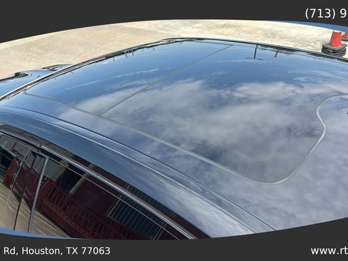 Used 2016 BMW 750i xDrive image 21