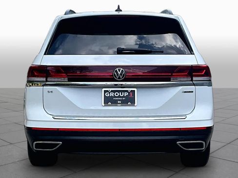 Used 2024 Volkswagen Atlas SE AWD/4WD image 5