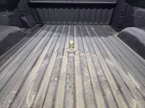 Used 2020 Chevrolet Silverado 2500 LT w/ Convenience Package image 15