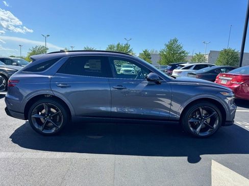 New 2026 Genesis GV70 2.5T Sport Prestige w/ G1 Accessory Package AWD/4WD image 2