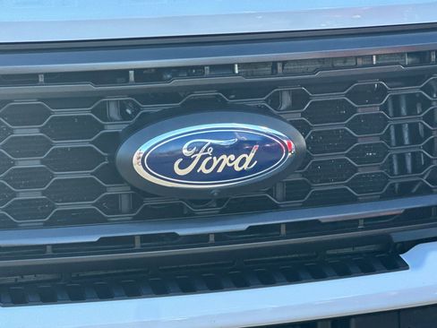 Used 2024 Ford F250 Lariat w/ Sport Appearance Package image 45