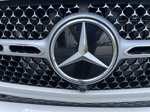 Certified 2025 Mercedes-Benz GLE 350 GLE 350 image 6