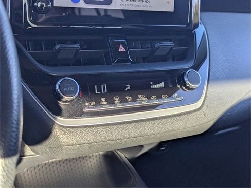 Used 2024 Toyota Corolla LE image 28
