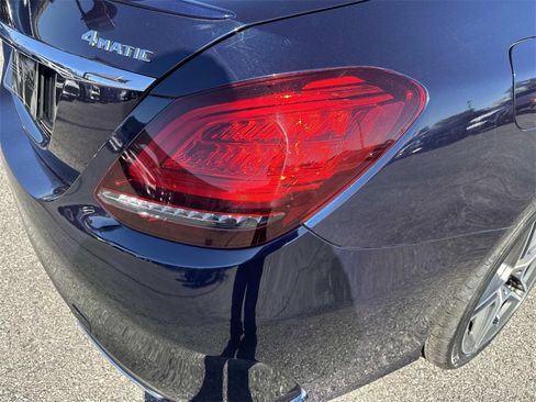 Used 2020 Mercedes-Benz C 300 4MATIC Sedan image 11