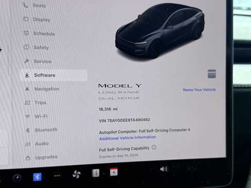 Used 2026 Tesla Model Y Long Range AWD/4WD image 27