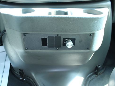 Used 2007 Ford E-250 and Econoline 250 RWD image 19