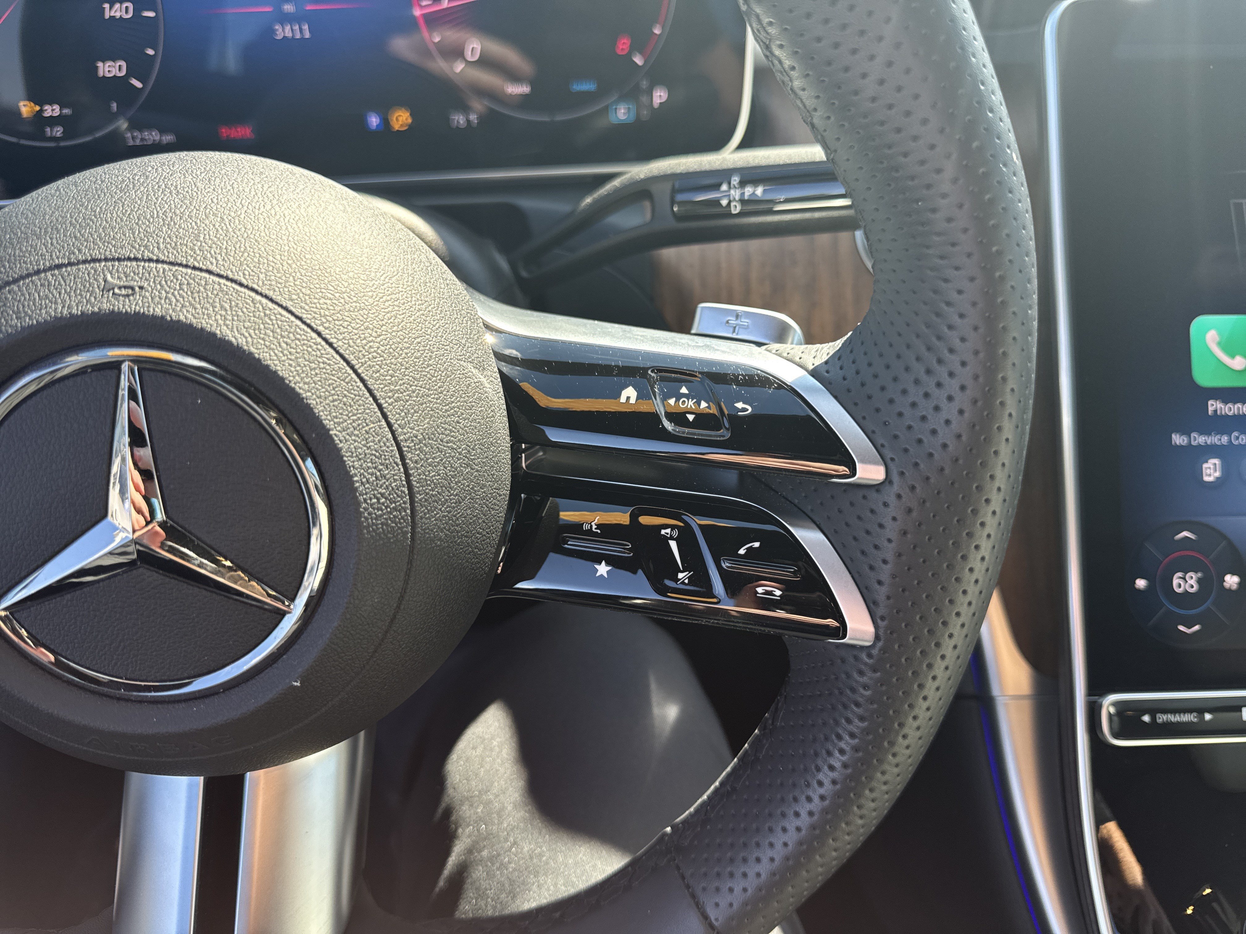 Used 2025 Mercedes-Benz C 300 Sedan image 20