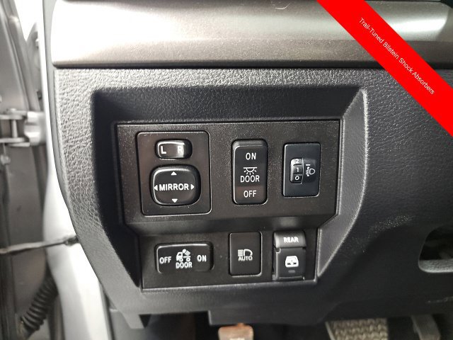 Used 2018 Toyota Tundra SR5 w/ TRD Off Road Package AWD/4WD image 17