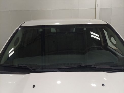 Used 2019 RAM 1500 Classic SLT AWD/4WD image 5