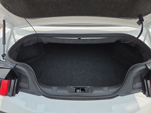 Used 2025 Ford Mustang Premium RWD image 9