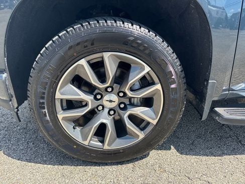 Used 2020 Chevrolet Silverado 1500 RST image 13