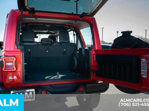 Used 2024 Jeep Wrangler Sahara w/ Technology Group image 12