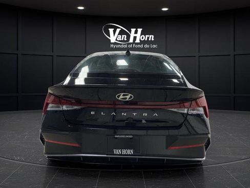 New 2026 Hyundai Elantra SEL Sport image 13