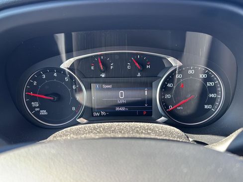 Used 2023 GMC Acadia SLE w/ Driver Convenience Package image 16