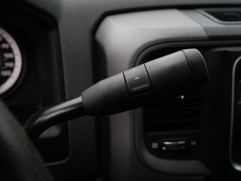Used 2013 RAM 1500 Express AWD/4WD image 25